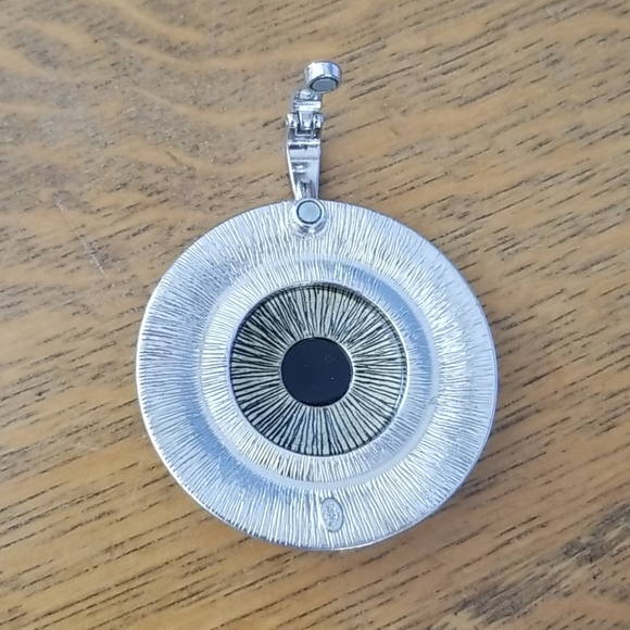 Charm - Picture 2 of 4